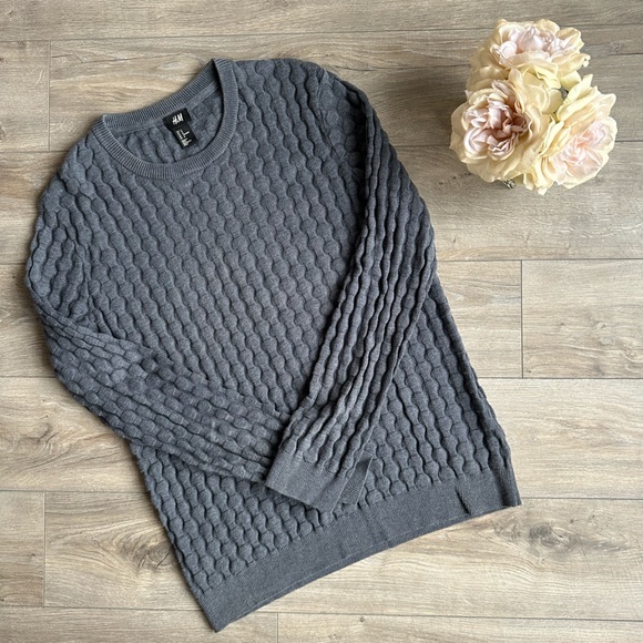 H&M Other - H&M BASIC‎ SWEATER | SZ M